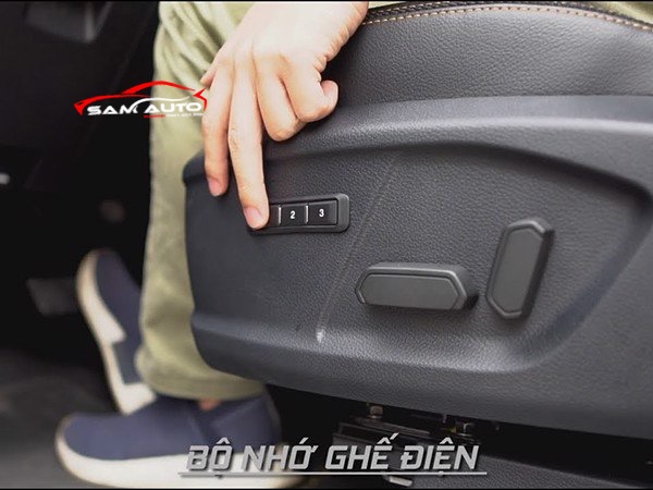 Nhớ Vị Trí Ghế Lái Hyundai Santafe